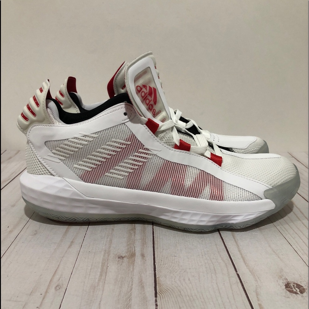 🔴SOLD🔴Adidas Dame 6 Damian Lillard White Scarlet